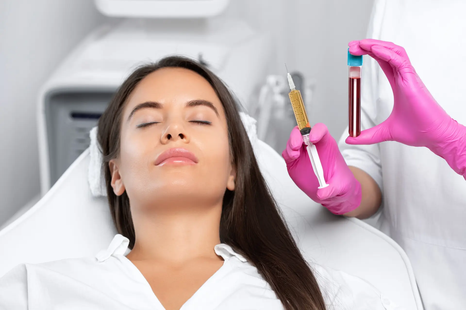 beautician will do prp therapy for the face against wrinkles